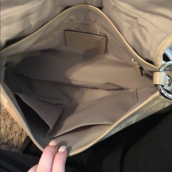 Coach Shoulder Bag - Picture 3 of 6